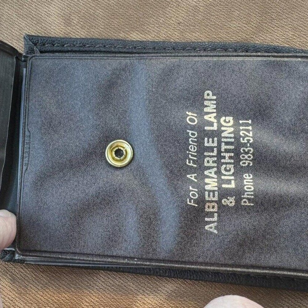 Wallet - Picture 4 of 6